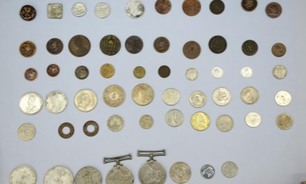 Family collection of rare coins and medals donated to AMU