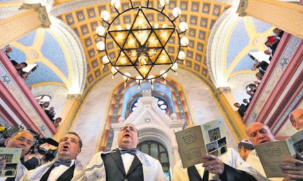 Jewish community welcomes reopening of synagogue
