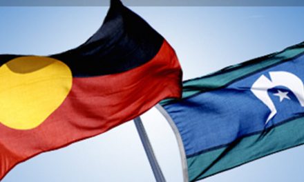 Aborigines support Muslims against racists and extremists