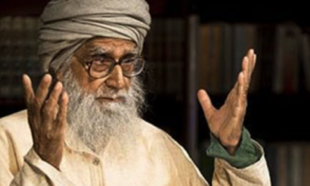 Peace builder visits US