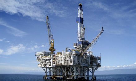 Falling oil prices and Saudi Arabian economy