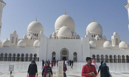 Arabian Gulf cruise for a relaxing holiday