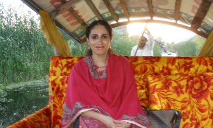 Book Review: Secrets of the Kashmir Valley