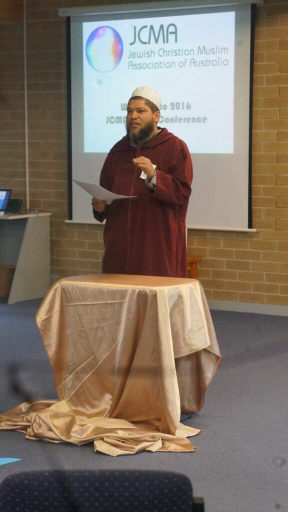 P13InterfaithDSC00787