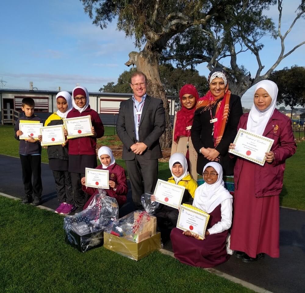 Al-Siraat Principal wins national award