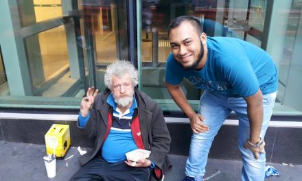 Muslims feeding the needy in Sydney CBD