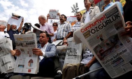 Turkish court frees opposition journalists