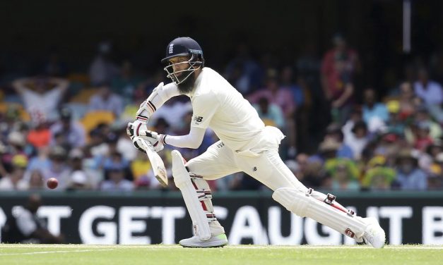 Ashes Test 1: England bite the dust