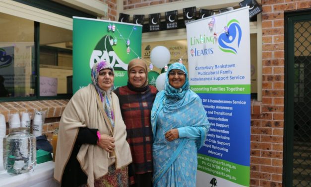 MWA: Women celebrating Ramadan together
