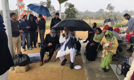 Elders enjoy SAMAA info-picnic on a rainy day