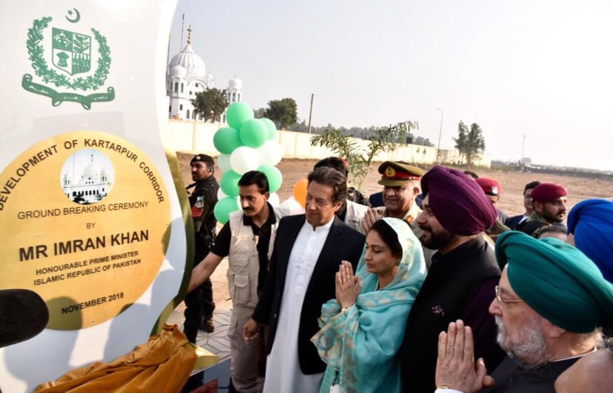 Imran Khan offers an olive branch to India, again