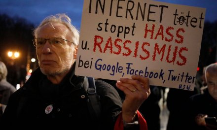 Anti-racist protests after far-right attack in Germany