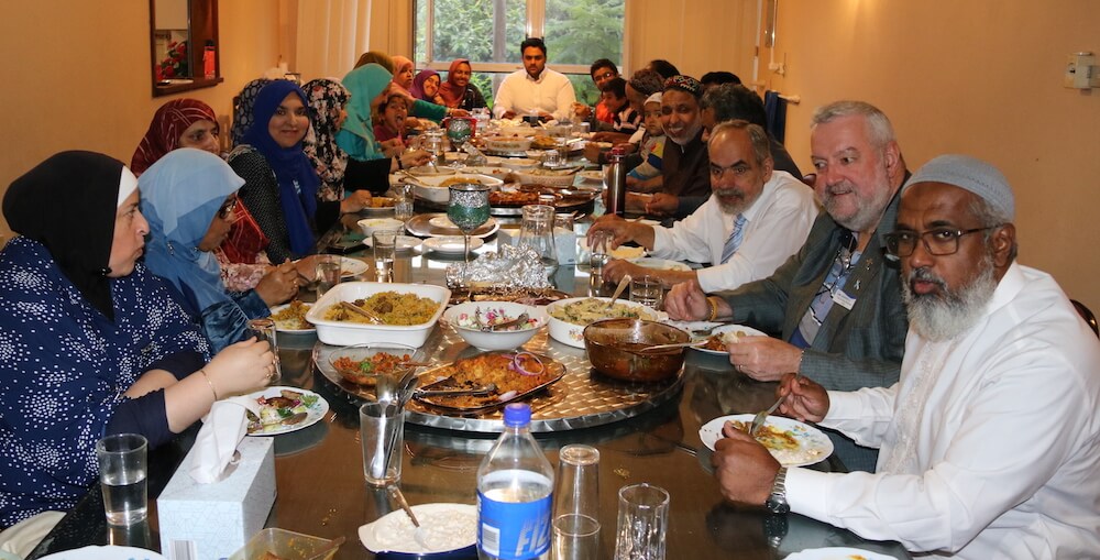 Christian-Muslim dialogue in a family atmosphere