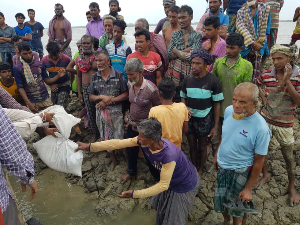 Cyclone Amphan: Muslim communities in Bangladesh are leading the rehabilitation activities