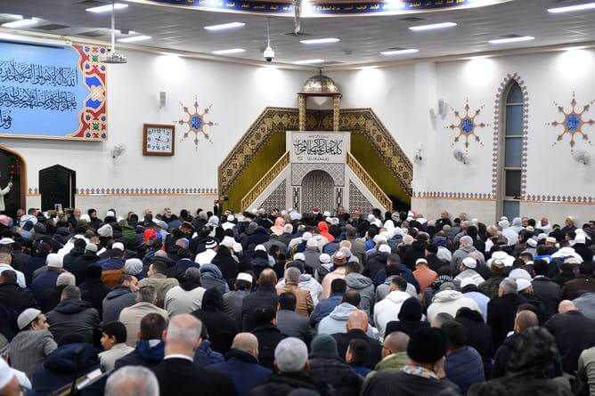Graffiti, arson, death threats: new research finds widespread violence against Australian mosques