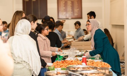 Muslim and Jewish school kids join Interfaith Iftar