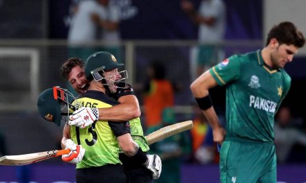 T20 World Cup: Australia steal the show from Pakistan