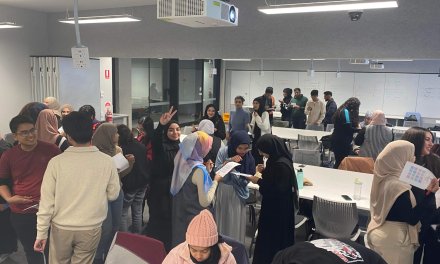 Building Bonds in Perth: AIMA-WA student branch’s welcoming sundowner event