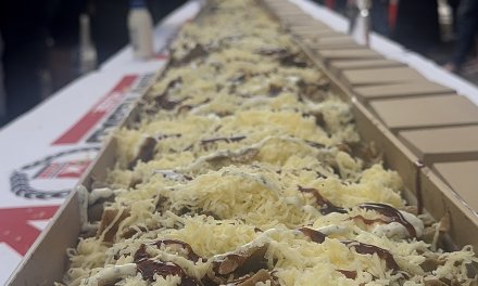King Kebab’s Guinness World Record of Largest Halal Snack Pack