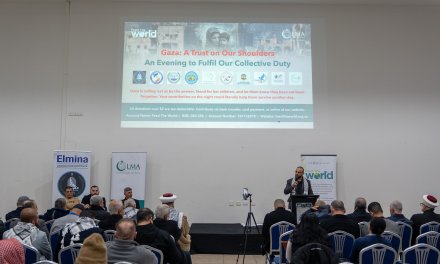 Community mobilises for Gaza at fundraising dinner
