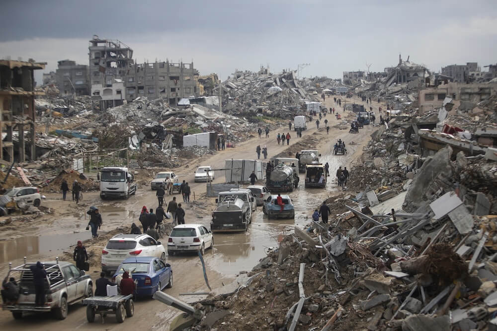 Israel presses Gaza City assault even as Trump unveils 20-point “peace plan”