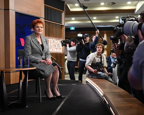 Multicultural policy ‘utterly flawed’ says Hanson