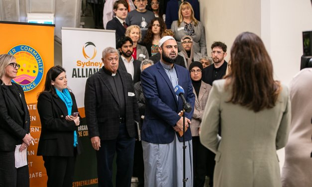 From prayer room to parliament: Muslim leadership in action