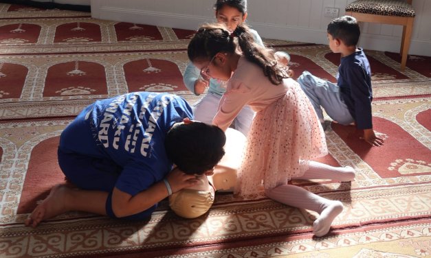 Newcastle community comes together for Lifesavers CPR and AED training